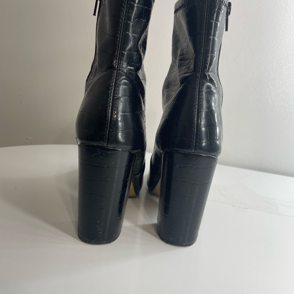 ALDO Booties - Picture 3 of 8